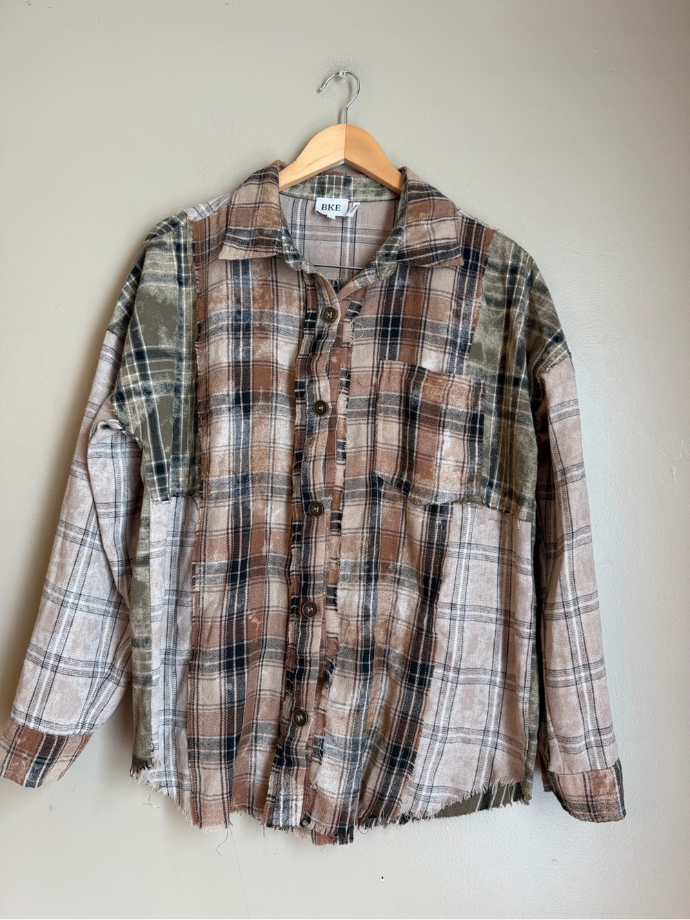 BKE Plaid Patchwork Boyfriend Flannel Shirt Distressed Hem Sz Sm 100% Cotton